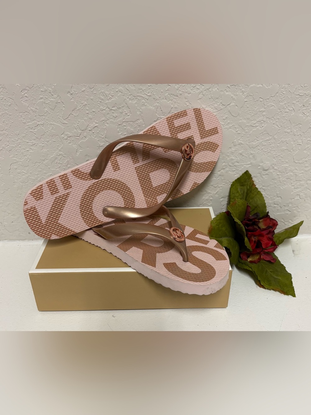 Ladies Flip Flops